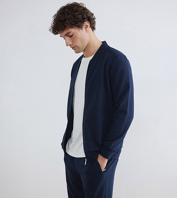 Textured Zip Closure Casual Jacket