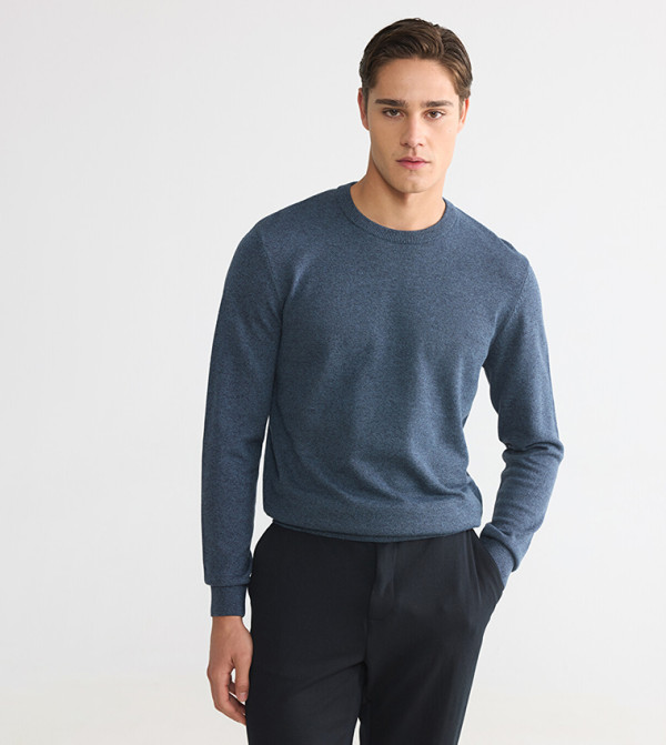 Textured Crew Neck Sweater