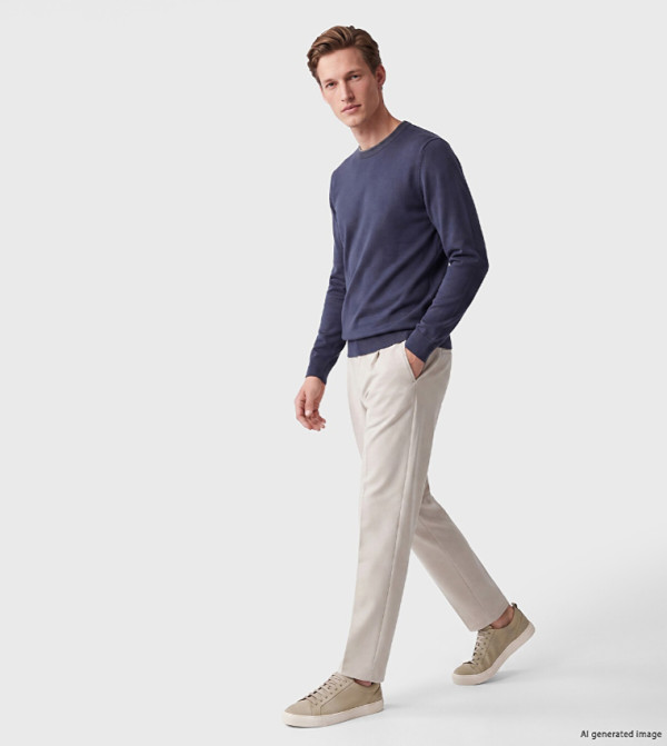Solid Tapered Fit Trousers