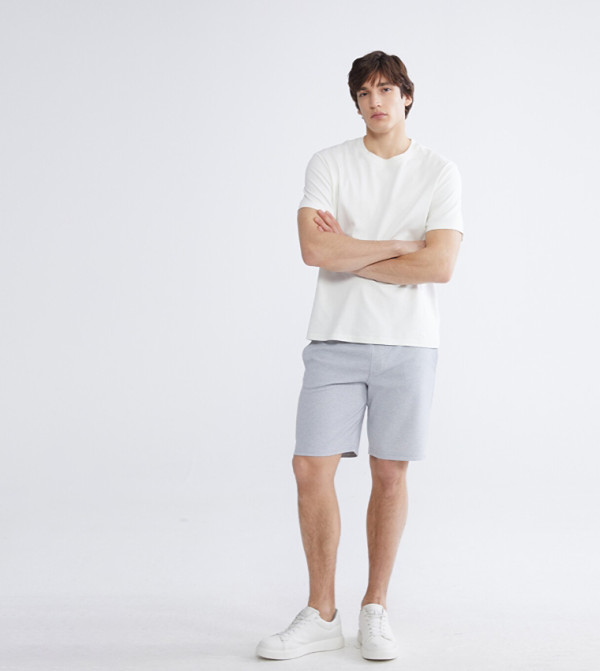 Textured Drawstring Casual Shorts