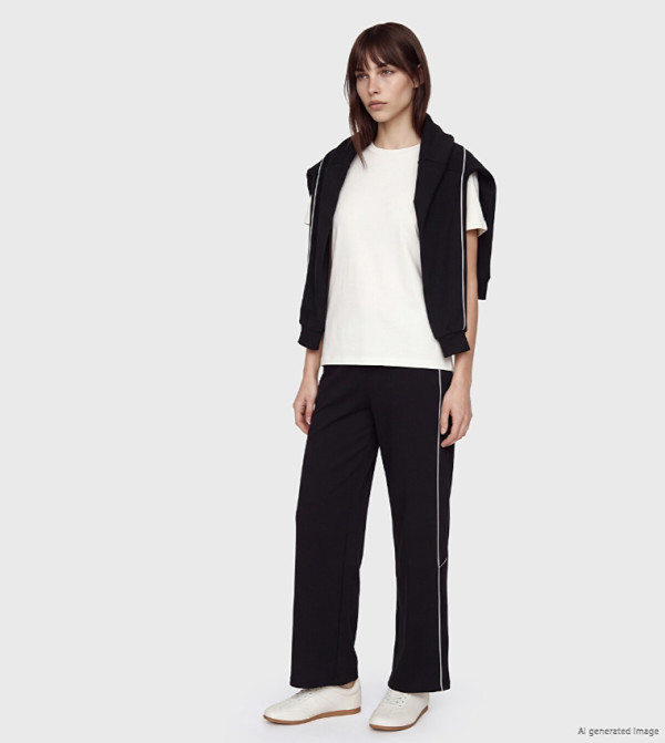 Stripe Detail Wide Leg Sweatpants