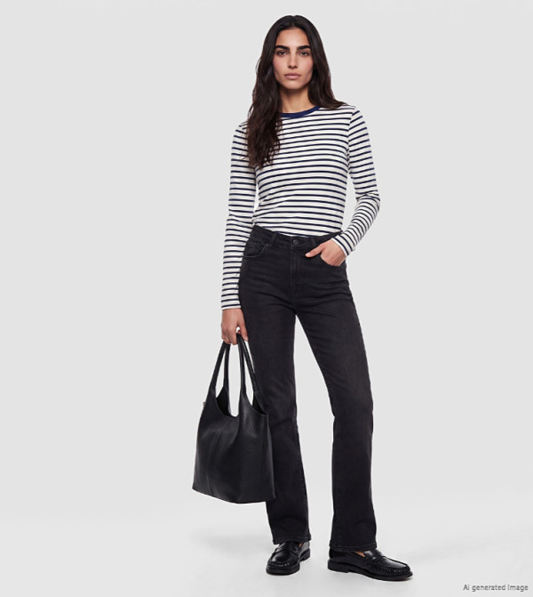 Washed Bootcut Fit Jeans