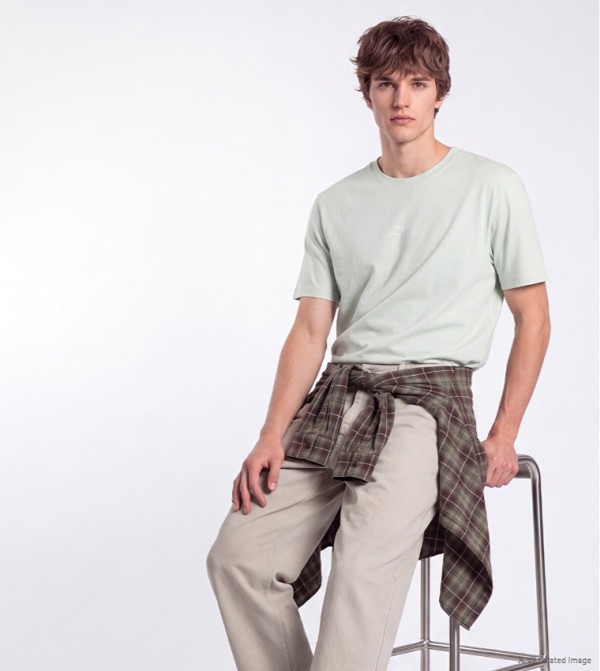Typography Crew Neck Short Sleeves T-Shirt