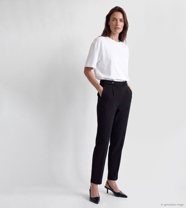 Solid Tapered Fit Trousers