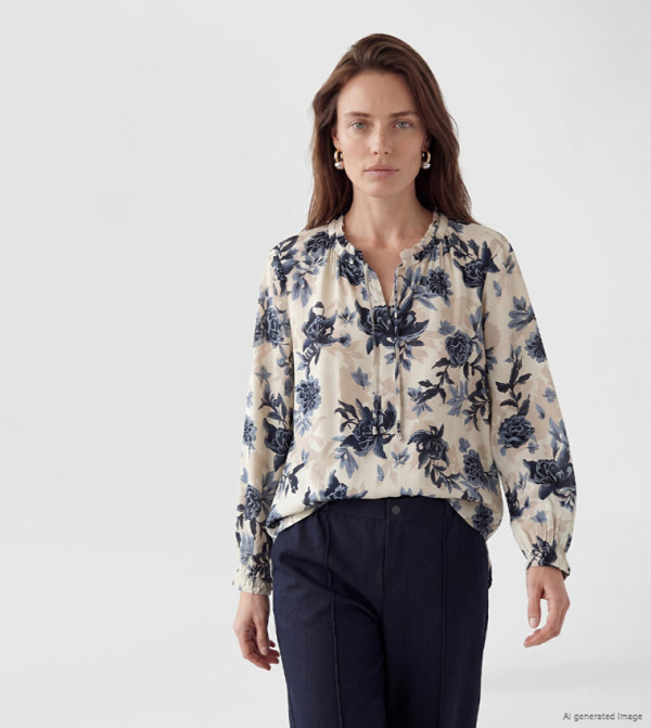 Floral Print Tie-Up Neck Top