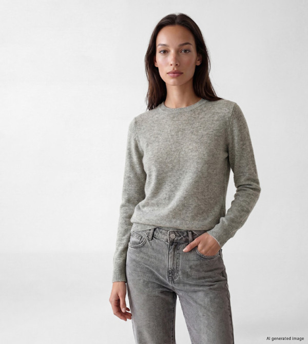 Knitted Crew Neck Sweater
