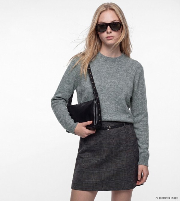 Knitted Crew Neck Sweater