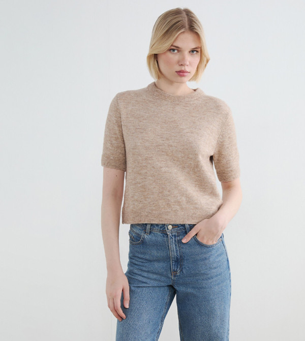 Knitted Crew Neck Cropped Sweater