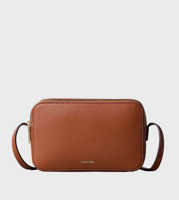 Logo Detail Zippered Camera Bag