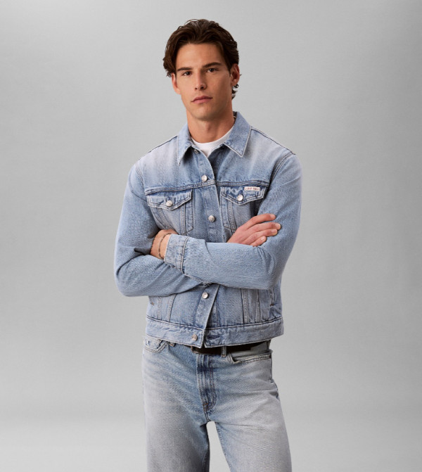 Washed Long Sleeves Denim Jacket