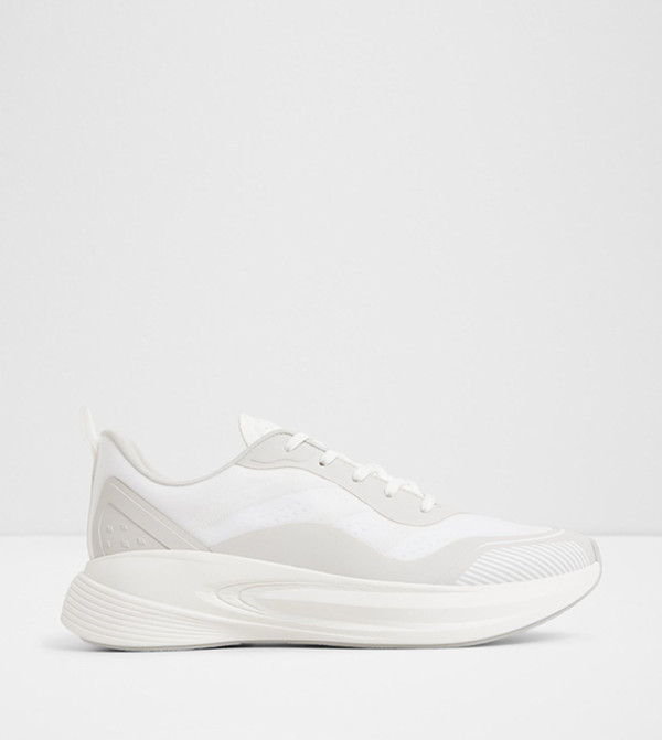 PILLOWSNKR-M Walking Shoes