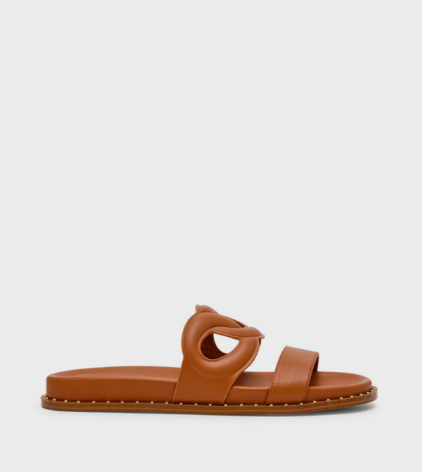 SANDLOT Studded Flat Sandals