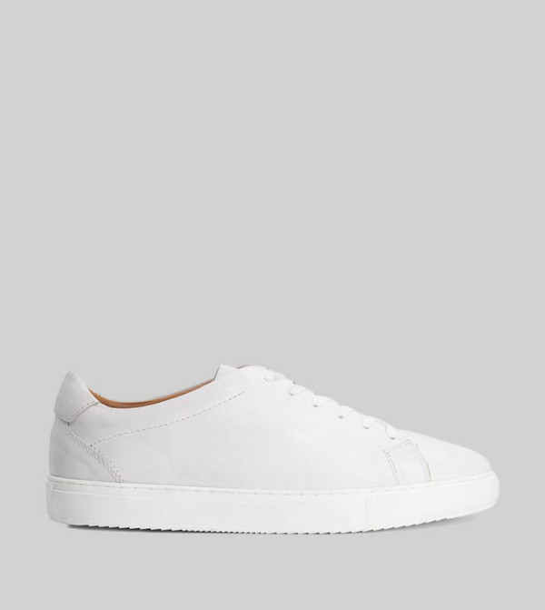 TREVONS Solid Lace Up Sneakers