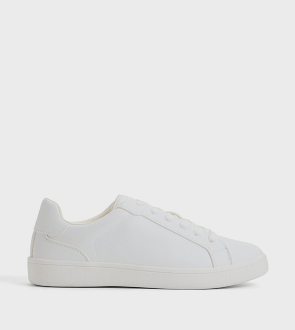 VALINA Round Toe Lace-Up Sneakers