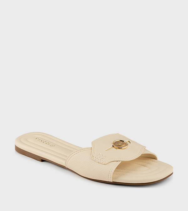 Metal Accent Open Toe Flat Sandals