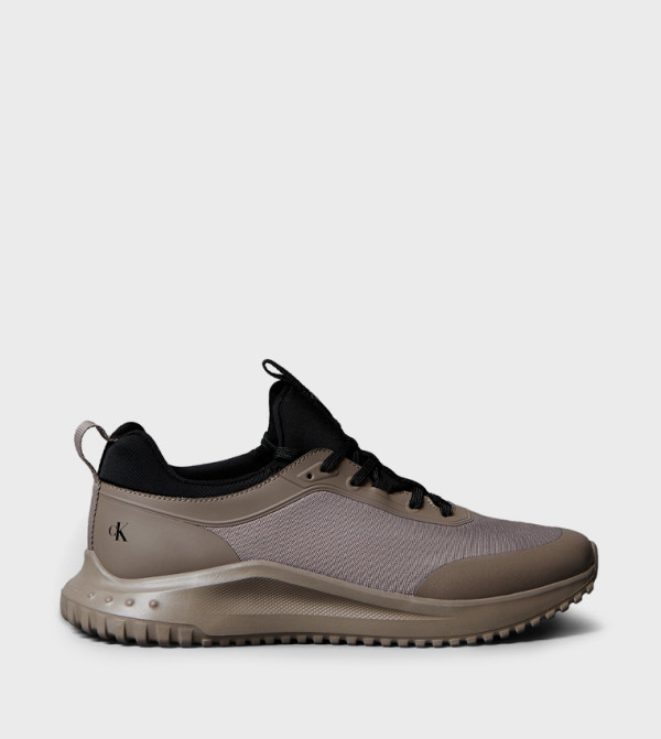 Round Toe Eva Runner Sneakers