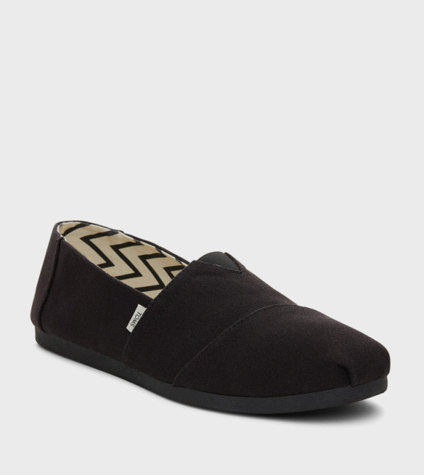 Slip On Casual Sneakers