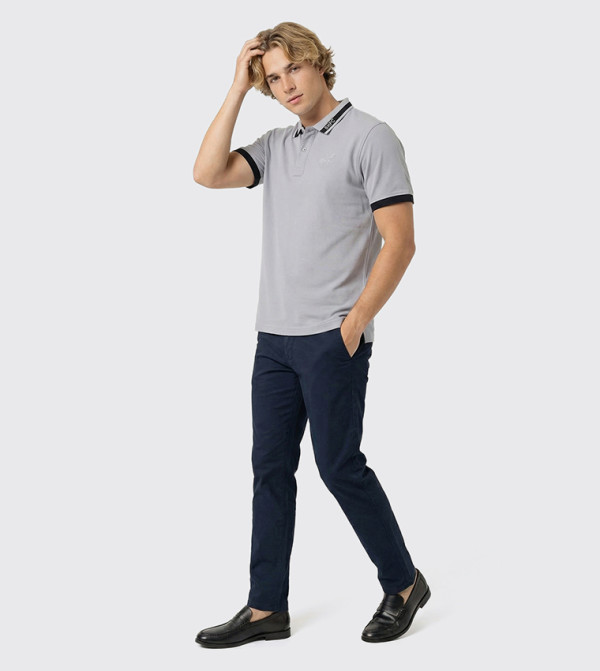 تيشيرت بولو كم قصير بحواف متباينة