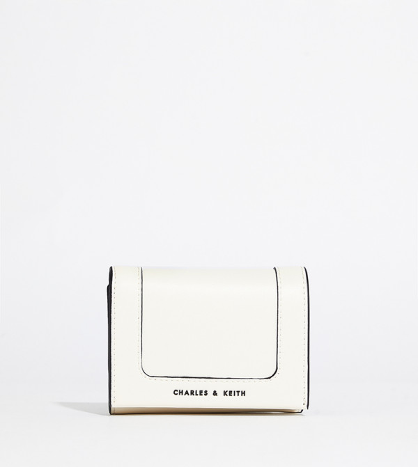 DAYLLA Logo Detail Wallet&nbsp;
