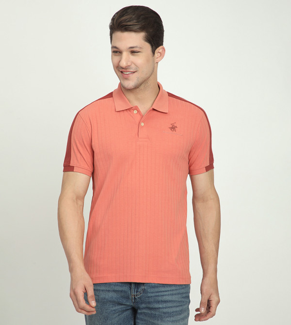 تيشيرت بولو بأكمام قصيرة وتطريز شعار 