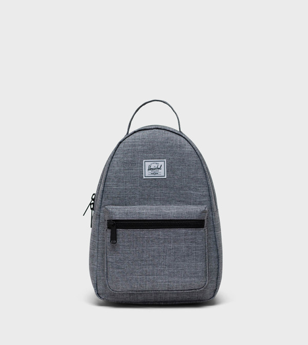 حقيبة ظهر صغيرة بسحاب 