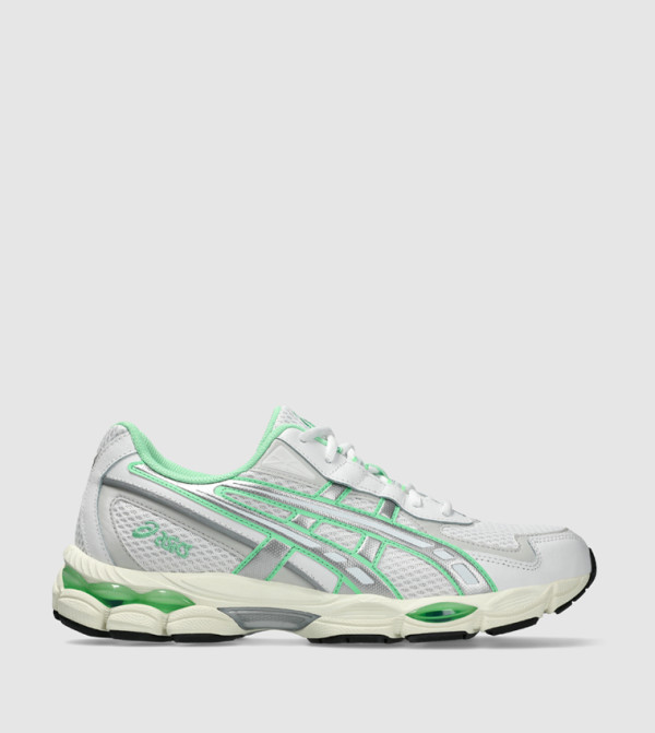 GEL-NYC 2055 Low Top Sneakers