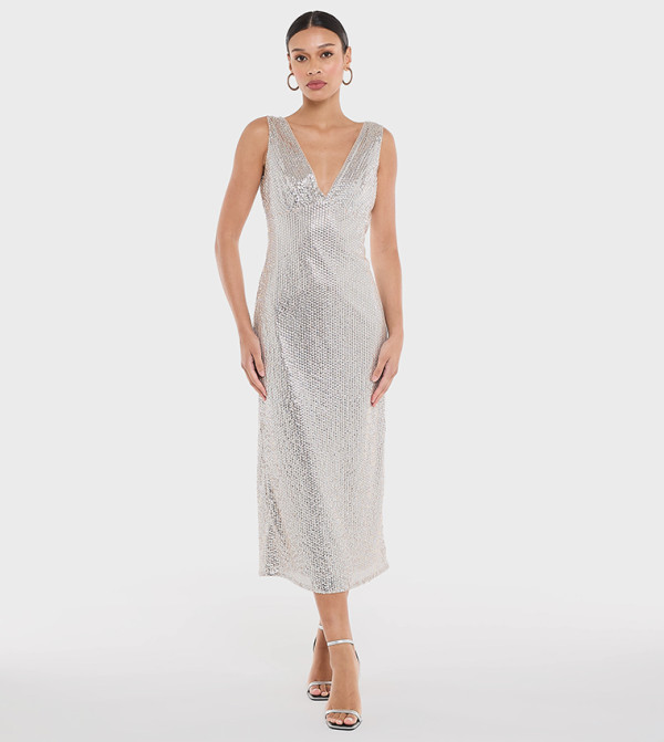 فستان سهرة ميدي بترتر 