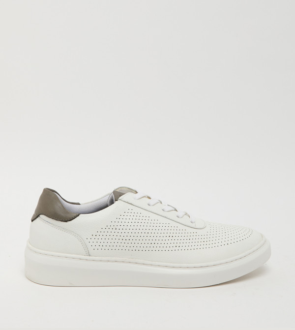 Textured Round Toe Lace-Up Sneakers
