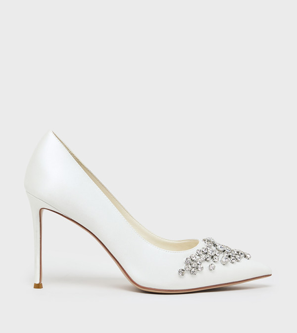 Embellished Pointed Toe Pumps