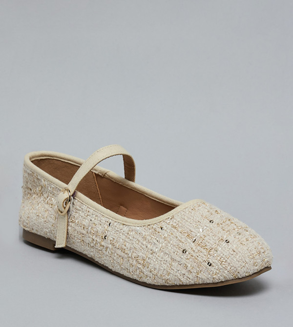 Textured Mary Jane Shoes