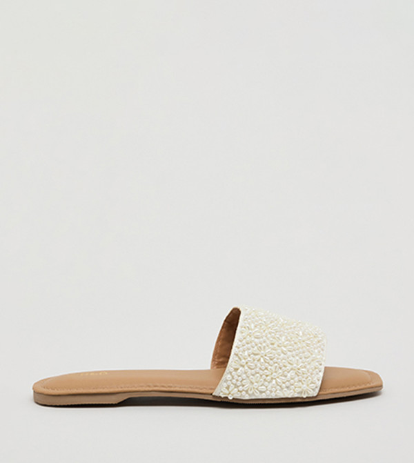 Embellished Flat Sandals