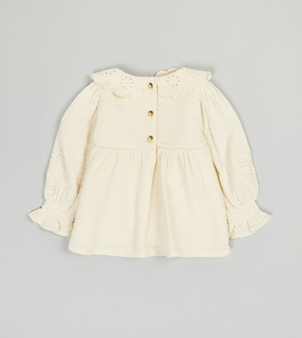 توب مطرز بقبة بيتر بان وكم باف 