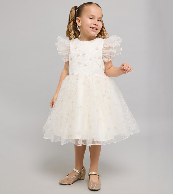 فستان كم واسع بقبة مستديرة 