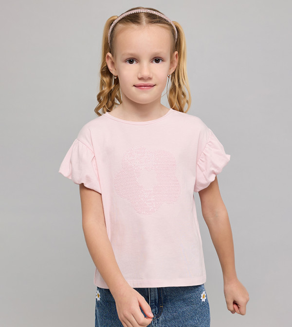 توب مطرز كم باف بقبة مستديرة 