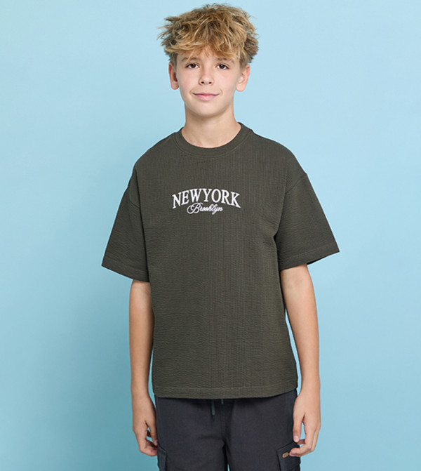 Embroidered T-Shirt with Crew Neck and Short Sleeves