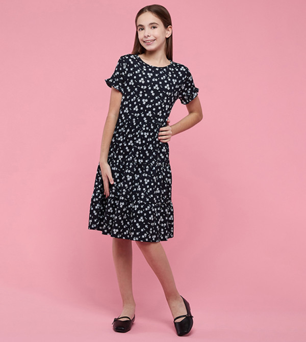 Printed Tiered Dress with Cre Neck and Puff Sleeves