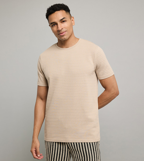 Textured T-Shirt with Crew Neck and Short Sleeves
