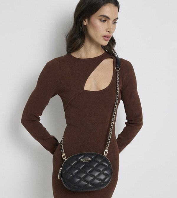 CRUISE VIBE Quilted Shoulder Bag
