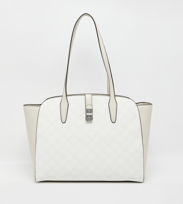 شنطة ساتشيل بنقشة مونوغرام