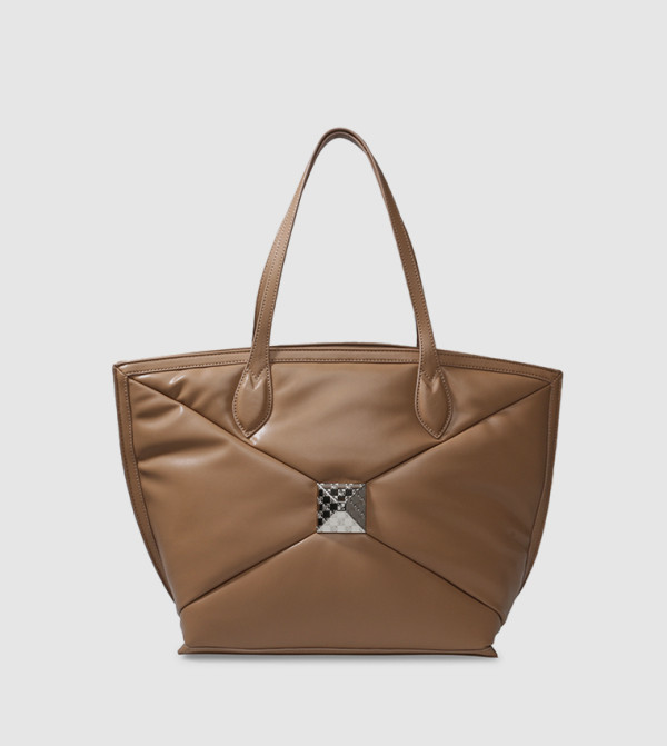 BVOLUME Quilted Tote Bag
