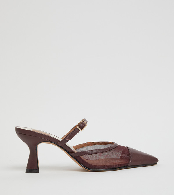 حذاء كعب شبكي مفتوح من الخلف 