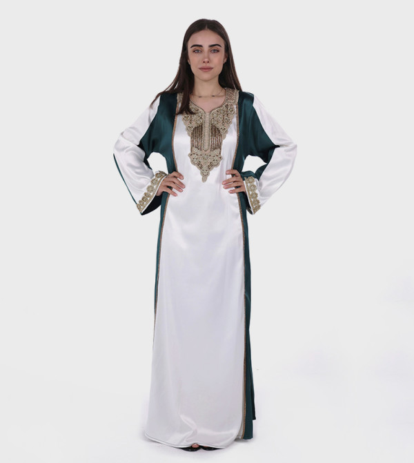 جلابية ساتان مزينة 