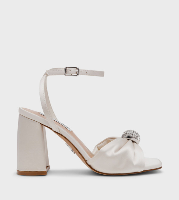 MELADI Metal Accent Heeled Sandals