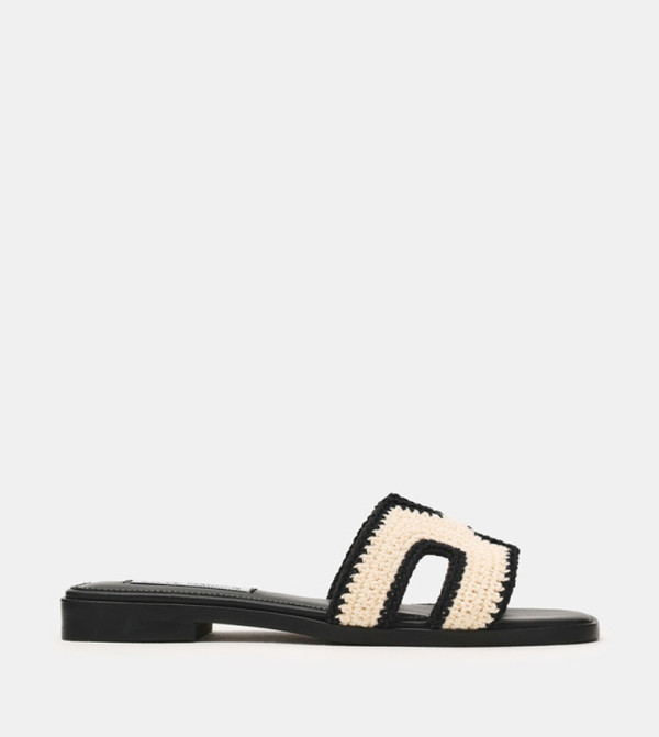 HADYN-CNW Open Toe Flat Sandals