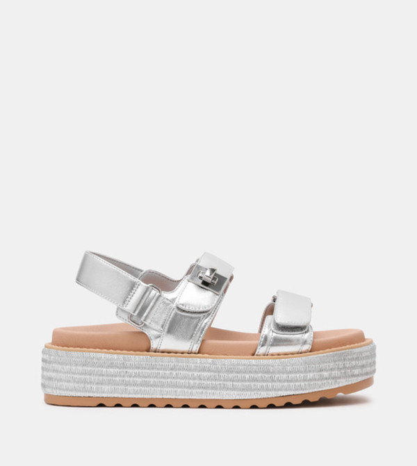 صندل بلاتفورم بحزام خلفي 