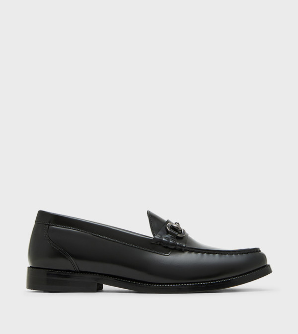 TEDDY Metal Accent Loafers