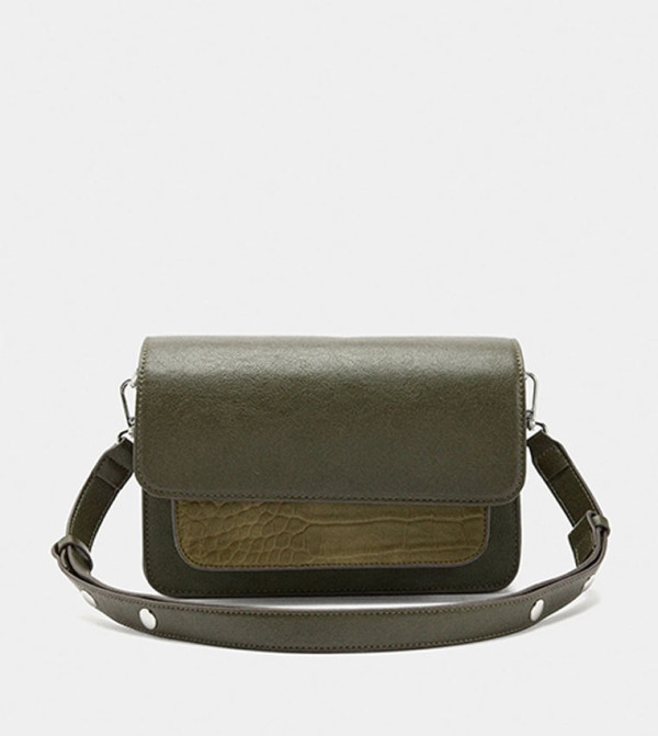 شنطة كروس بادي بغطاء بنقشة