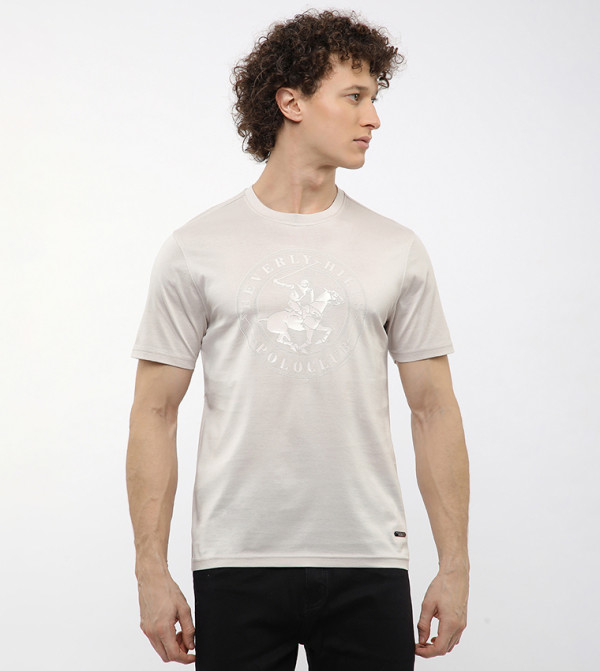 تيشيرت بطبعة شعار ورقبة مستديرة  