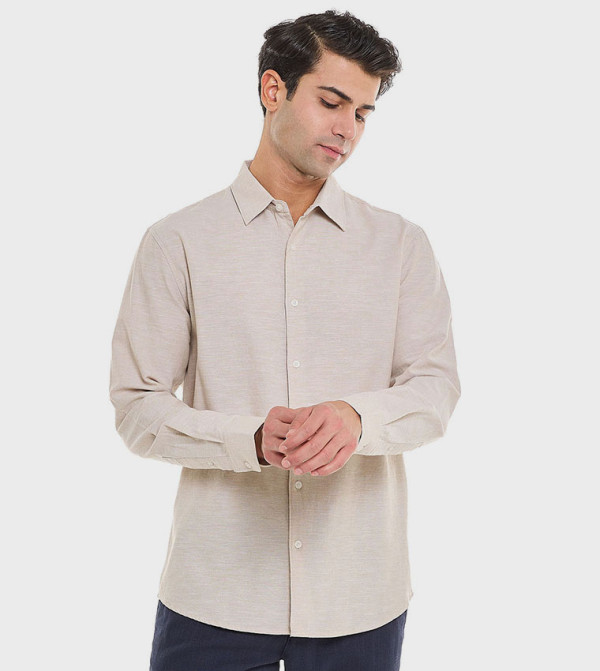 Textured Shirt With Stand Collar and Long Sleeves