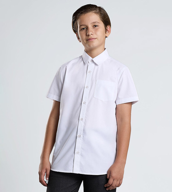 Solid Shirt with Classic Collar and Short Sleeves